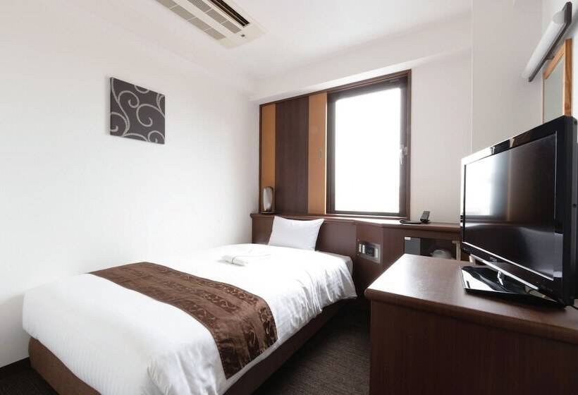 Quarto standart individual, Toyo Hotel