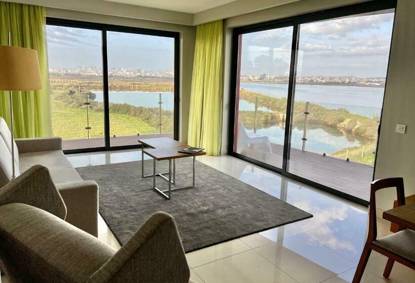 سوییت, Agua Hotels Riverside