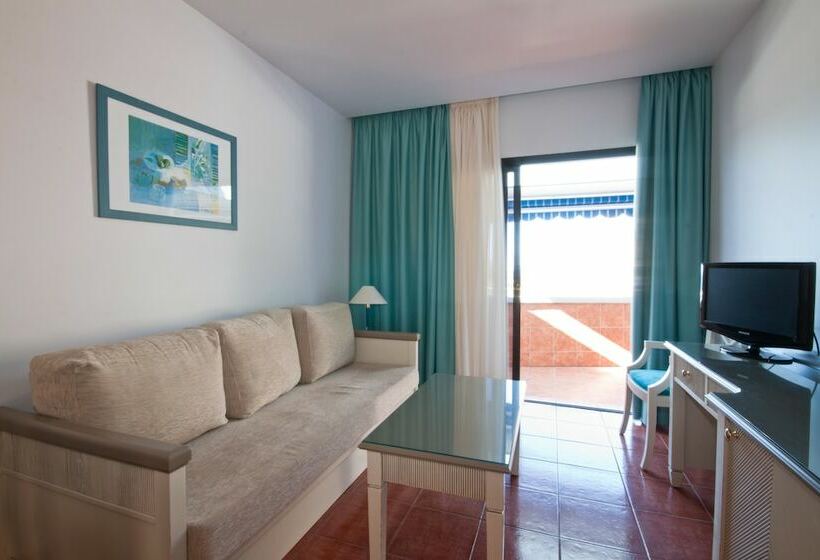 1 Bedroom Apartment with Terrace Sea View, Amadores Beach Apartments