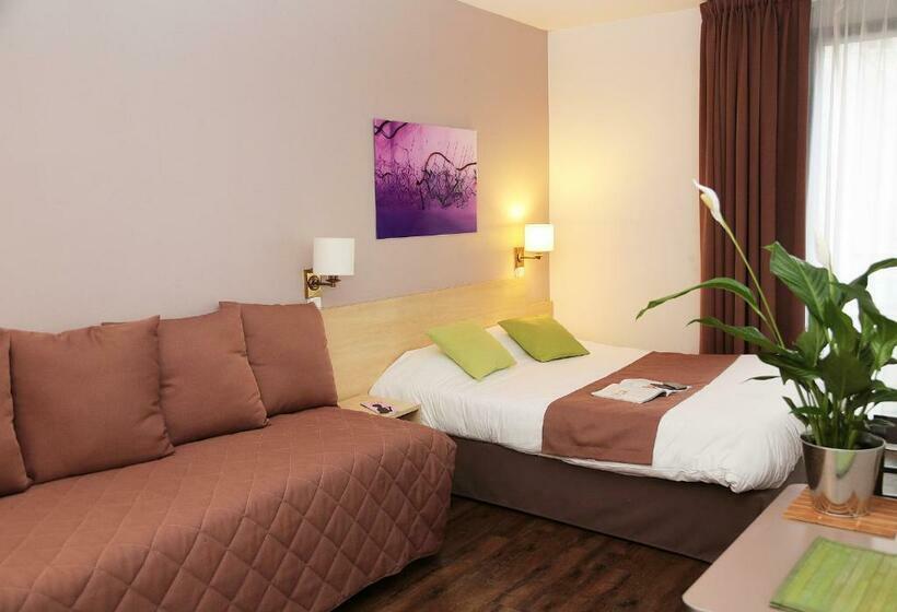 استودیوی استاندارد, Amhotel Italie