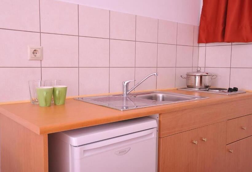 1 Bedroom Apartment, Argiro Village