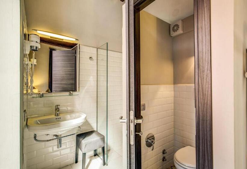 اتاق عادی, Trevi Beau Boutique