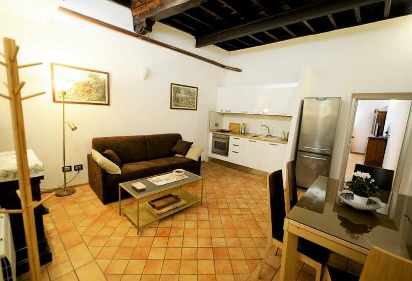 Deluxe Appartement met 1 Slaapkamer, Campo De Fiori Relais