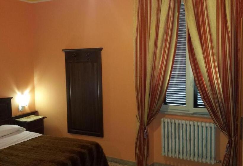 Cameră Standard, Pitagora B&b