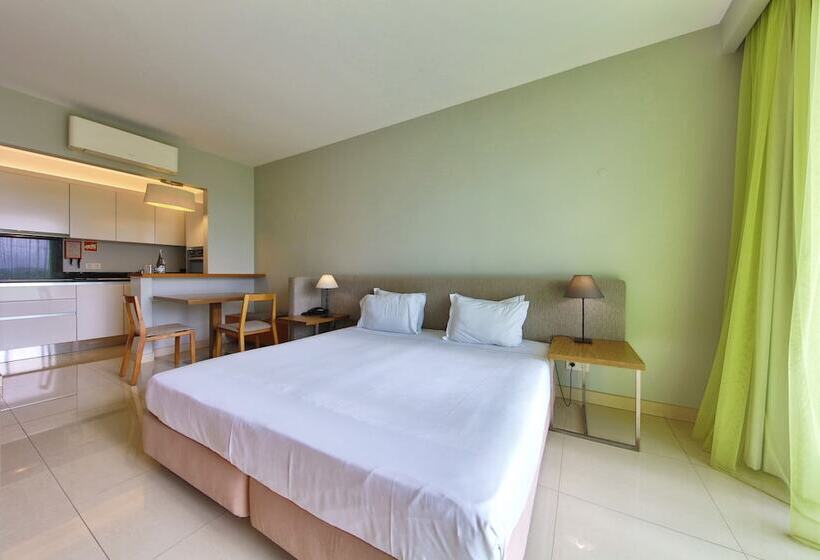 استودیوی سوپریور, Agua Hotels Riverside
