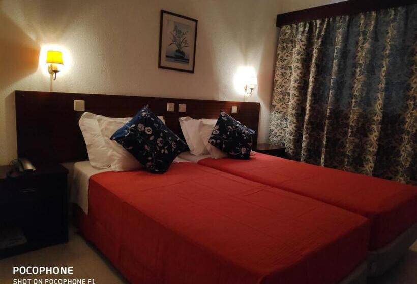 Standard Single Room, Alnacir