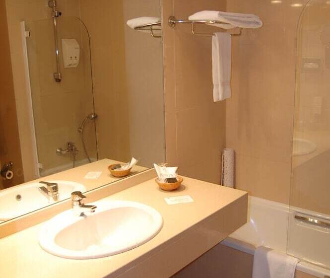 Standard Single Room, Central Parque