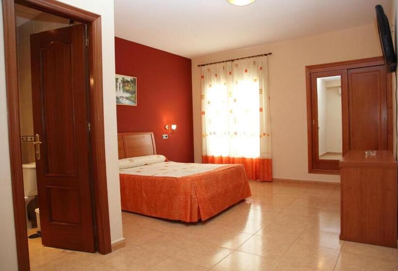 اتاق استاندارد یک نفره, Ciudad Pozo Alcon