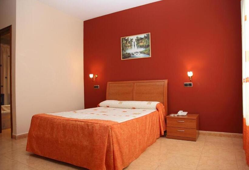 اتاق استاندارد یک نفره, Ciudad Pozo Alcon