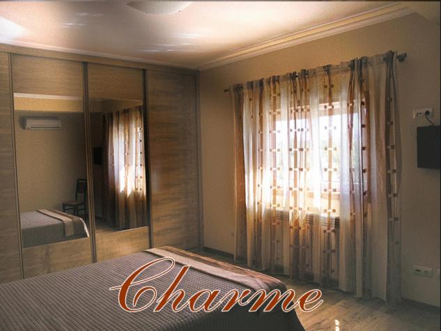 Chambre Standard, Encostas De Nantes