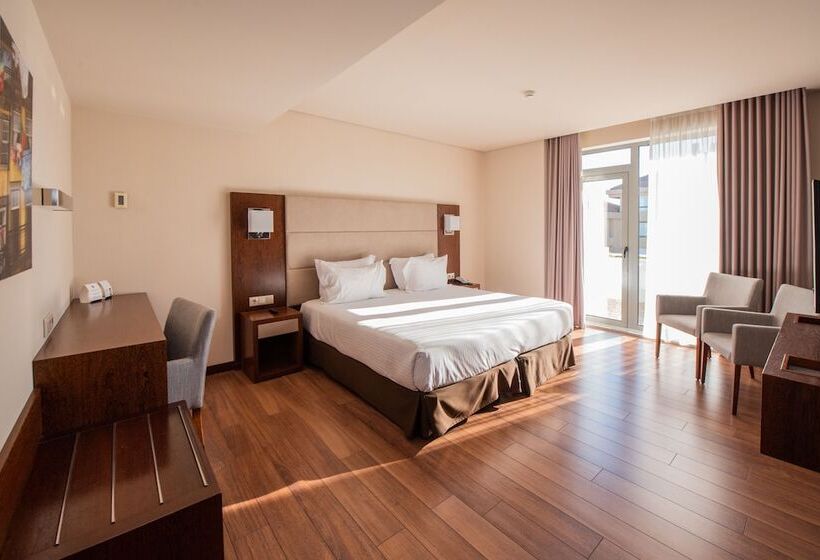 Quarto standart com terraça, Eurostars Oporto