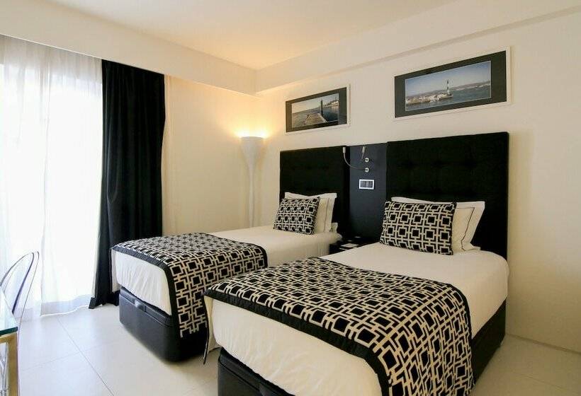 Quarto Superior, Faro Boutique