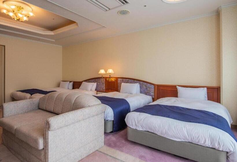 اتاق سوپریور چهار تخته, Yamashiro Onsen Miyabi No Yado Kaga Hyakumangoku