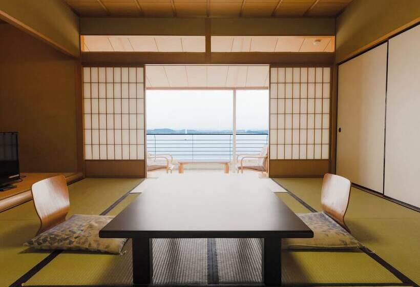اتاق استاندارد با چشم‌انداز دریاچه, Apa Hotel & Resort Kaga Katayamazu Onsen Kasuikyo