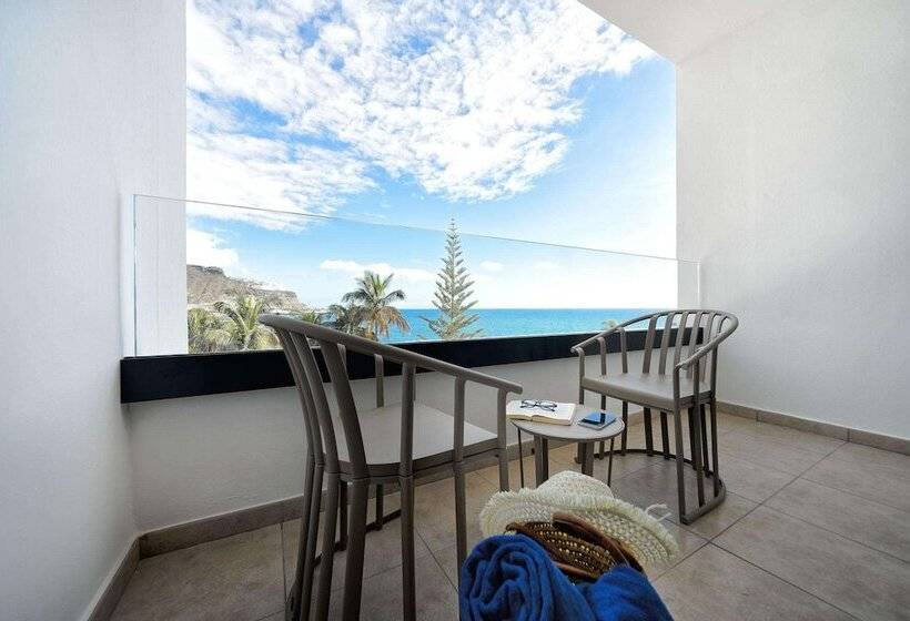 اتاق استاندارد با چشم‌انداز دریا, Labranda Costa Mogan