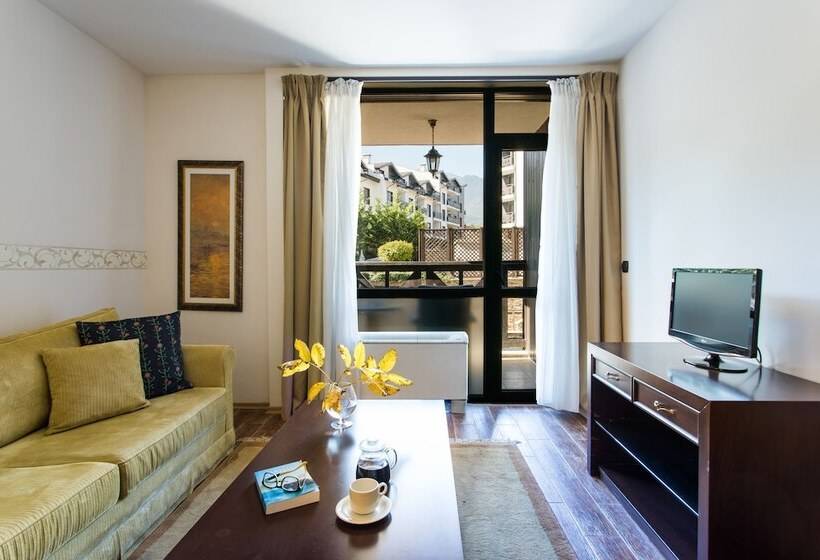 Suite Senior, Premier Luxury Mountain Resort