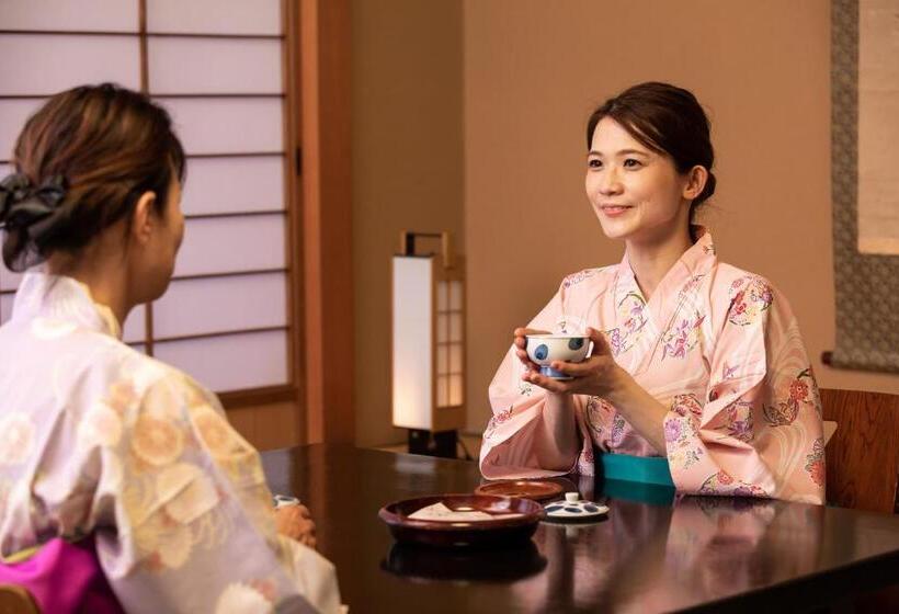 اتاق استاندارد, Shirasagiyu Tawaraya