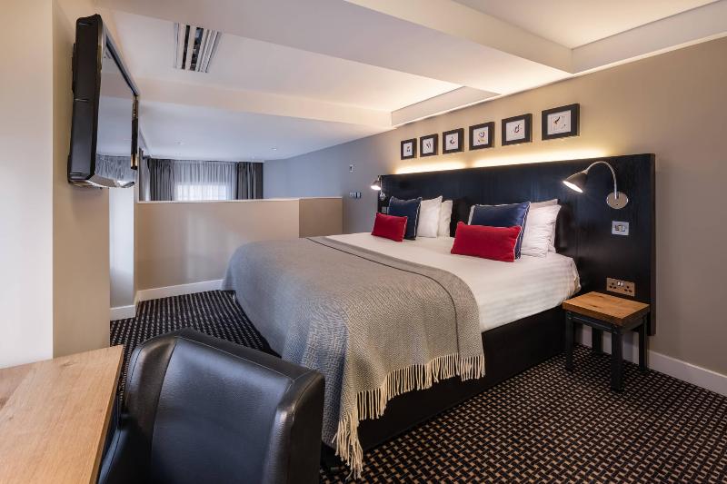 Junior Suite, The Resident Liverpool