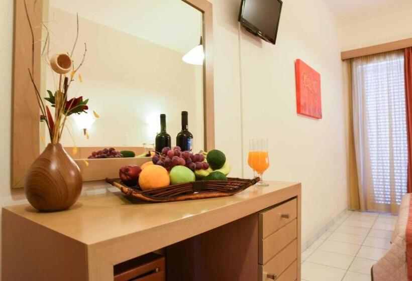 اتاق استاندارد با چشم‌انداز دریا, Eurohotel Theo