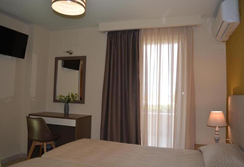 2 Bedroom Apartment Garden View, Eurohotel Theo