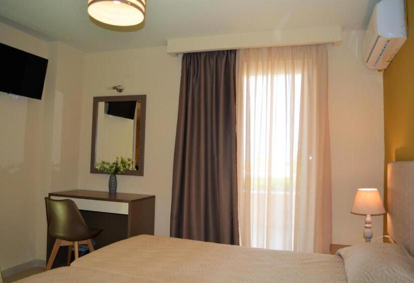 2 Bedroom Apartment Garden View, Eurohotel Theo