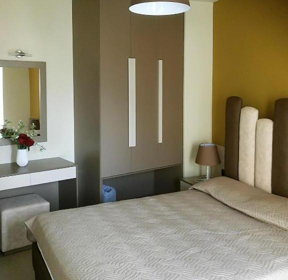 آپارتمان 1 خوابه با چشم‌انداز باغ, Eurohotel Theo