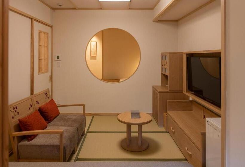 اتاق استاندارد, Yukairo Kikuya