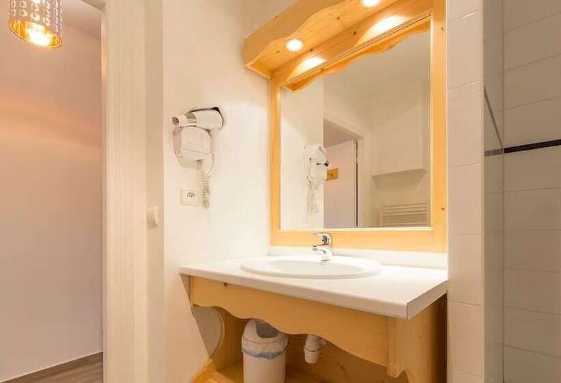 استودیوی استاندارد, Résidence & Spa La Grande Cordée