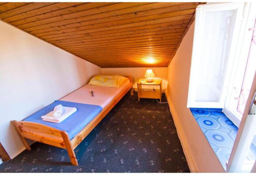 اتاق استاندارد چهار تخته, Villa Mia Casa