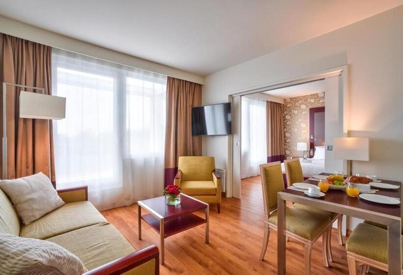 آپارتمان 1 خوابه, Clarion Paris Cdg Airport