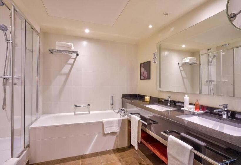 آپارتمان 2 خوابه, Clarion Paris Cdg Airport