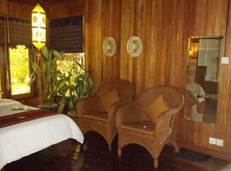 اتاق لوکس با چشم‌انداز باغ, Amazing Ngapali Resort