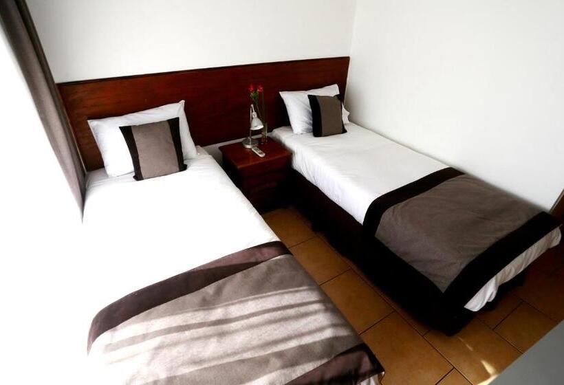 آپارتمان 2 خوابه, Versalles Suites