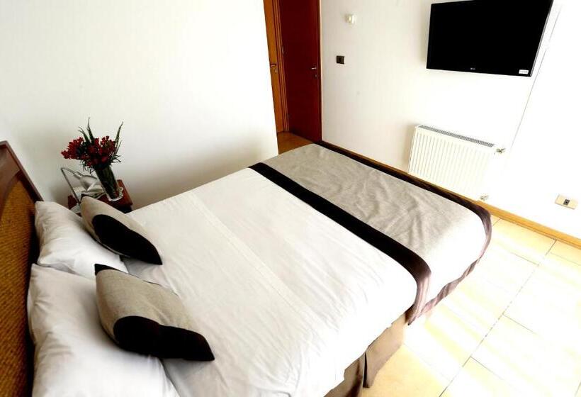 Apartamento 2 Dormitórios, Apart Versalles