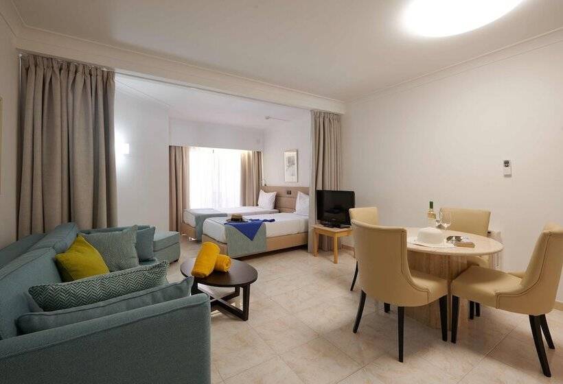 Standard Studio, Four Seasons Vilamoura