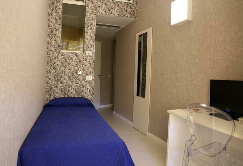 اتاق استاندارد یک نفره, Baia Azzurra