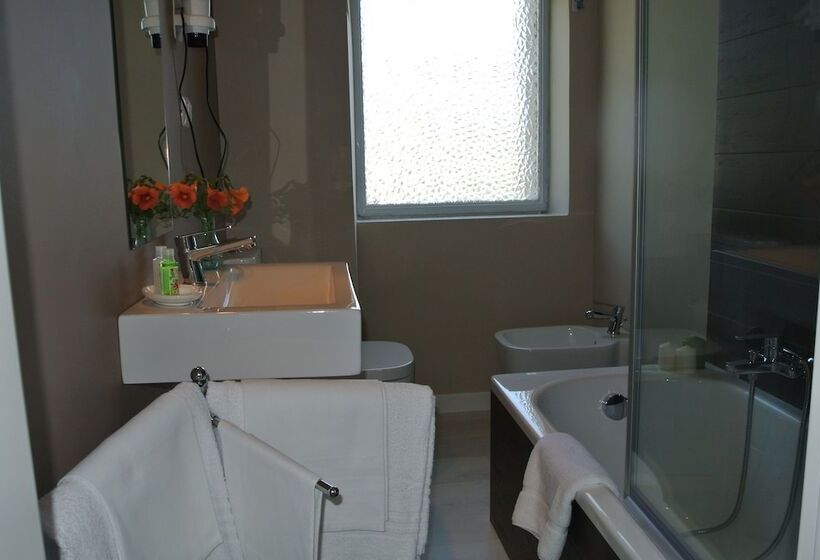 Standard Triple Room, Baia Azzurra