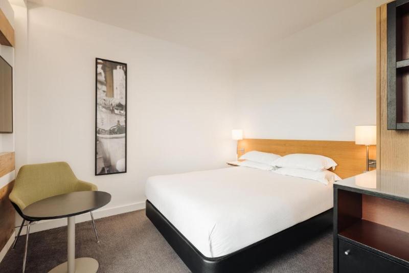 Executive Room, Doubletree By Hilton  Amsterdam Centraal Station