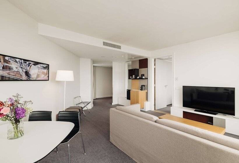 Executive Suite, Doubletree By Hilton  Amsterdam Centraal Station