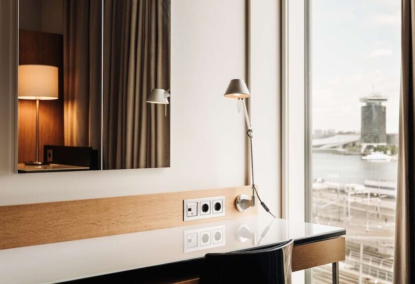 Habitación Estándar, Doubletree By Hilton  Amsterdam Centraal Station