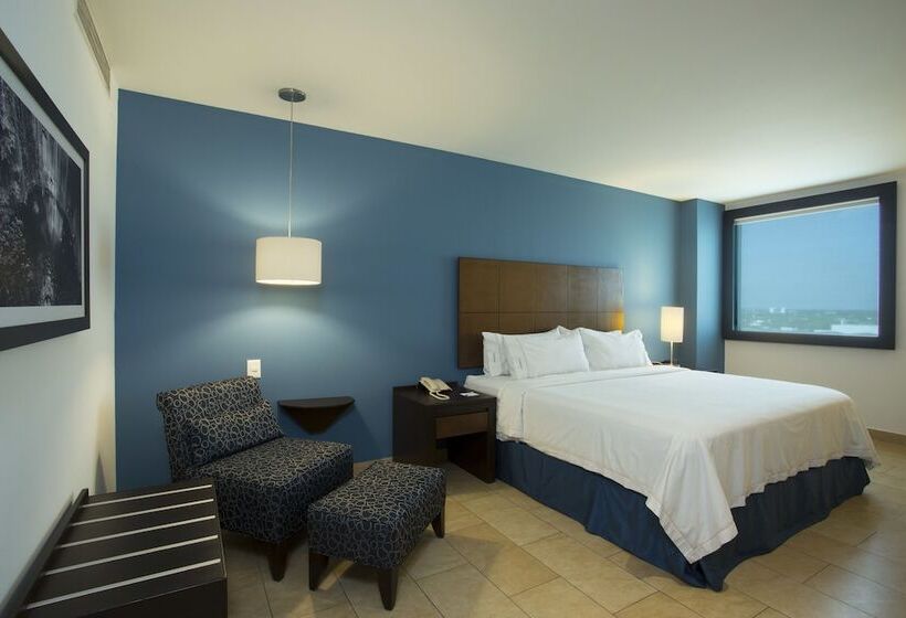 Suite, Holiday Inn Express Mérida