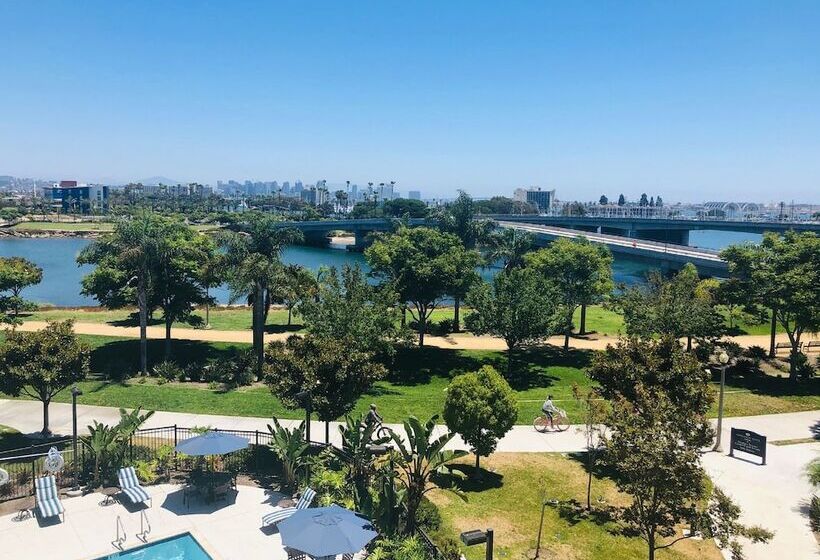 سوئیت با تخت بزرگ, Homewood Suites By Hilton San Diego Airport/liberty Station