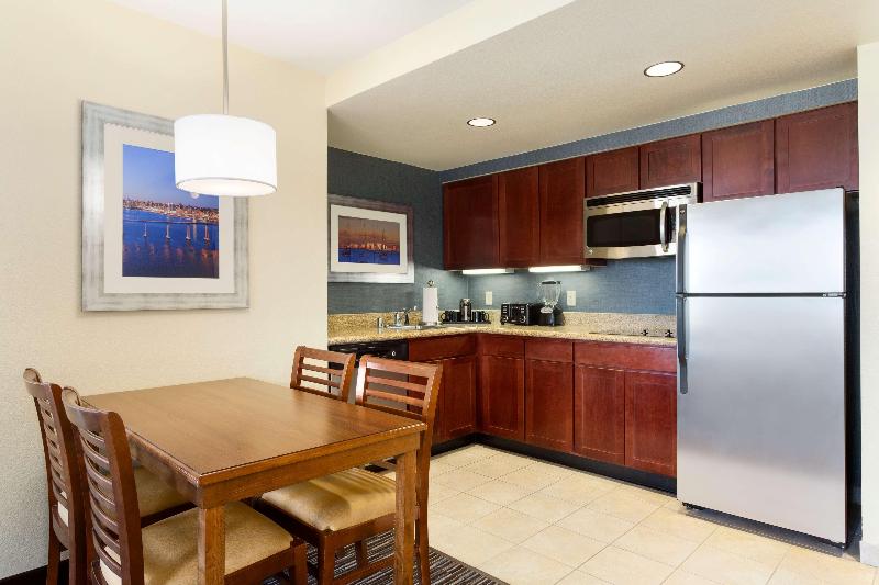 Standard Studio King Bed, Homewood Suites By Hilton San Diego Airportliberty Station