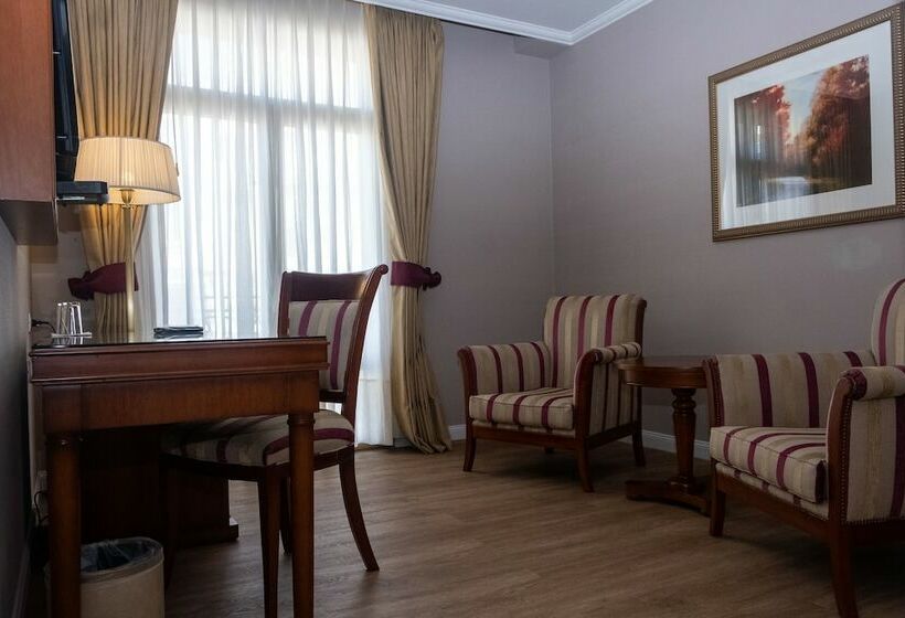 Suite, Intersur Recoleta