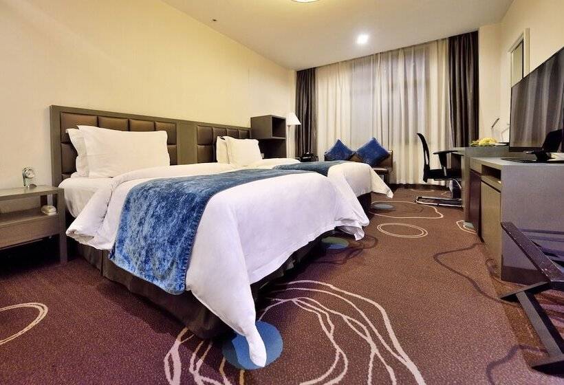 Deluxe Room, Jinjiang Metropolo  Classiq Ymca People Square