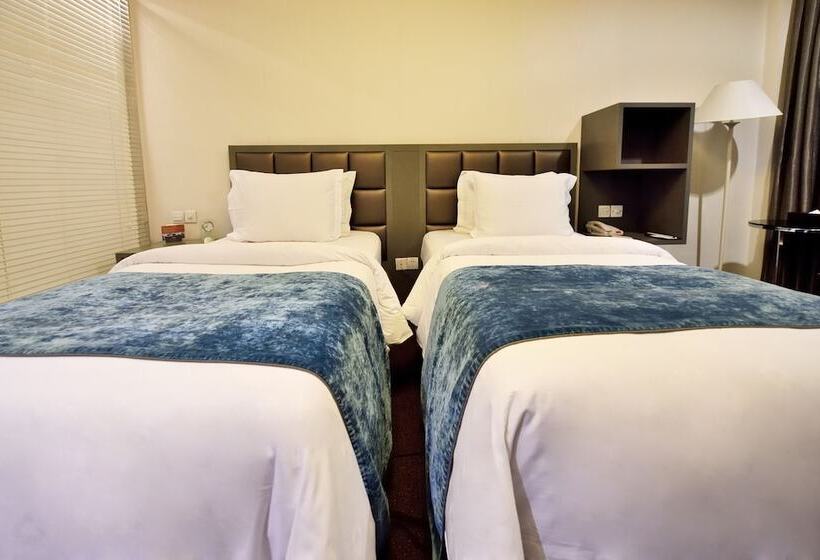 Deluxe Room, Jinjiang Metropolo  Classiq Ymca People Square