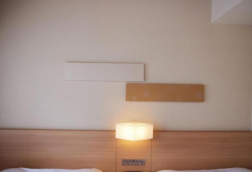 اتاق اکونومی, Kyoto Hot Spring Hatoya Zuihokaku