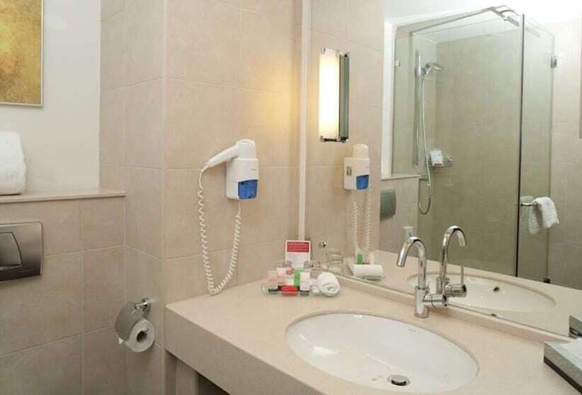 标准间, Ramada By Wyndham Yekaterinburg