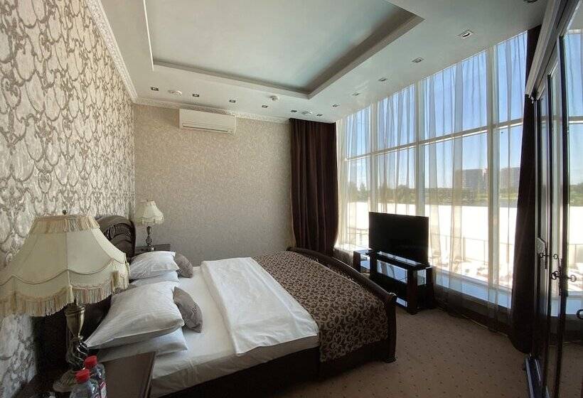 行政套房, Ramada By Wyndham Yekaterinburg