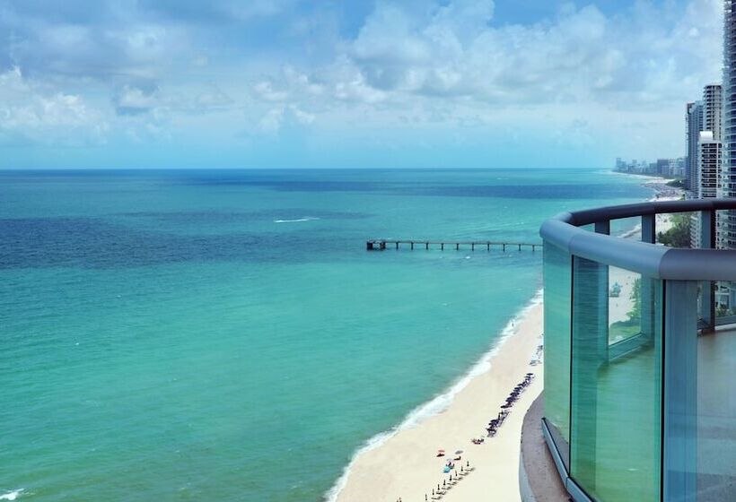 سوییت با چشم‌انداز دریا, Sole Miami A Noble House Resort